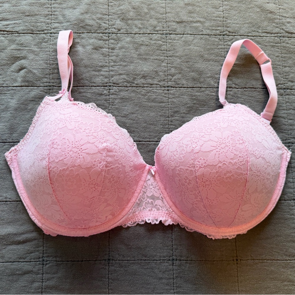 VS Pink Bra